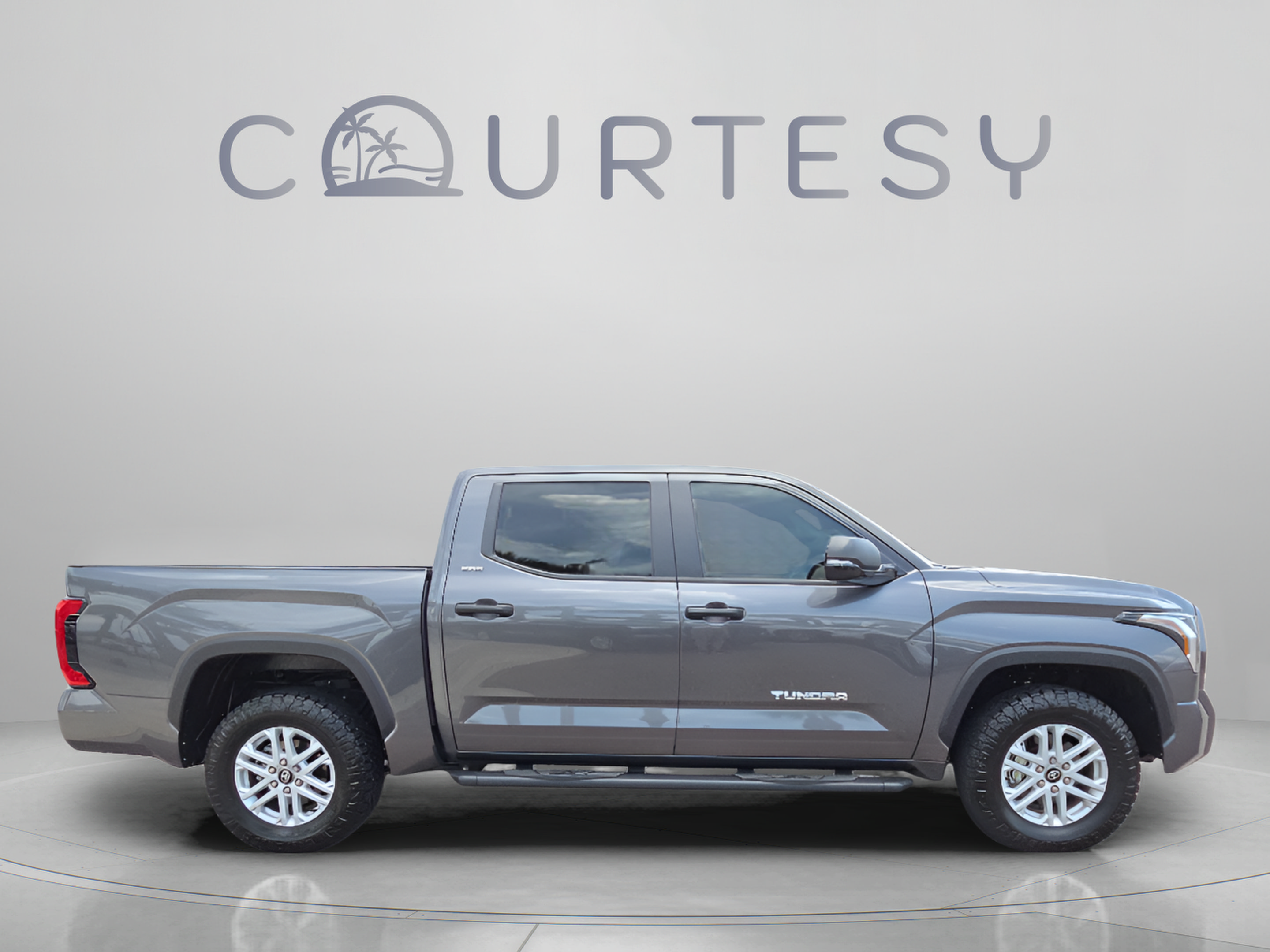 Certified 2025 Toyota Tundra SR5 w/ SR5 Convenience Package AWD/4WD image 6