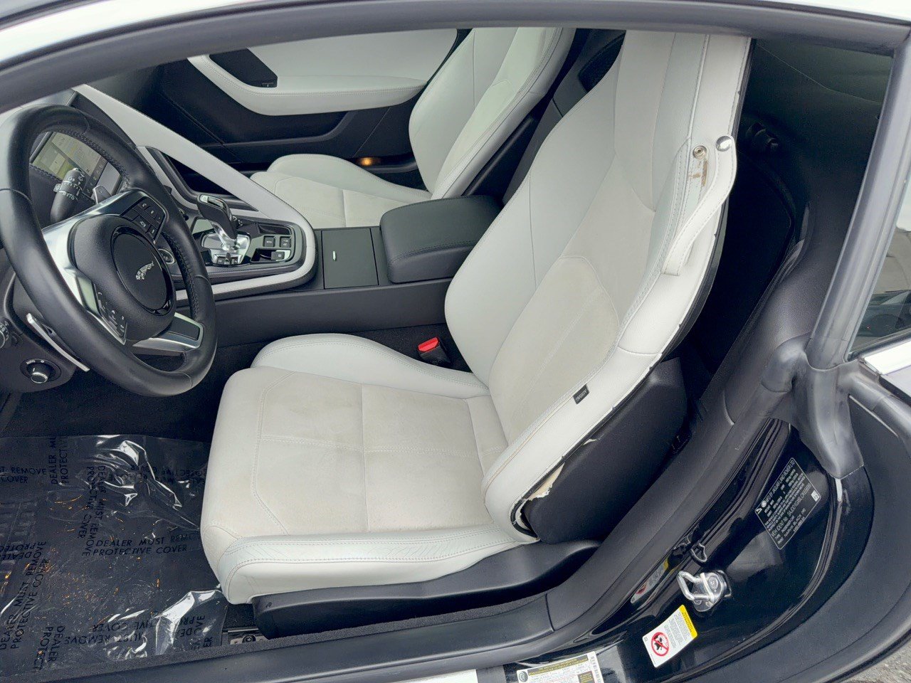 Used 2020 Jaguar F-TYPE Coupe RWD image 24
