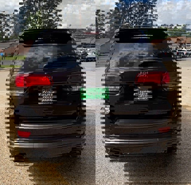 Used 2019 Jeep Grand Cherokee High Altitude image 7