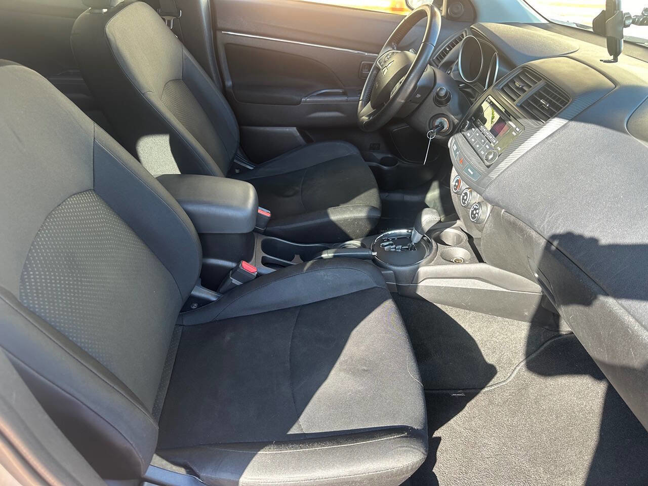 Used 2015 Mitsubishi Outlander Sport ES image 11