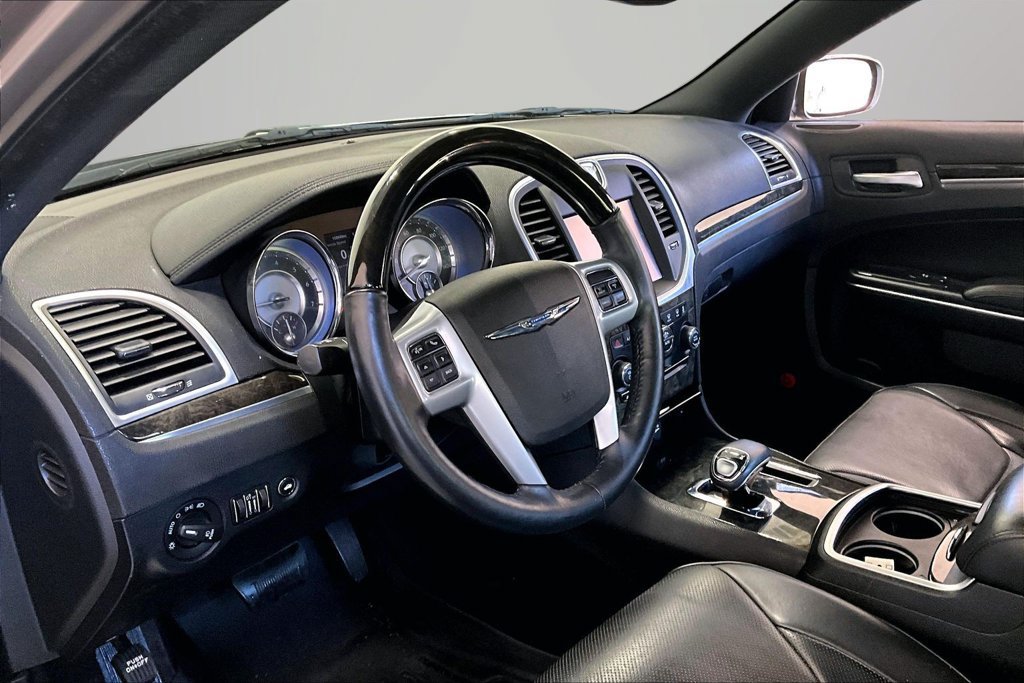 Used 2014 Chrysler 300 C w/ Beats Audio Group AWD/4WD image 16