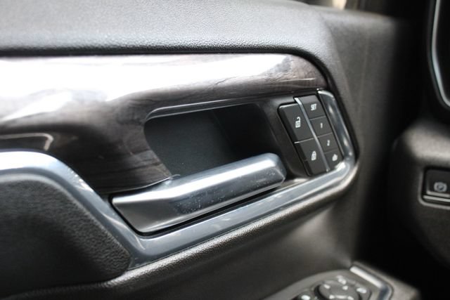Used 2024 Chevrolet Silverado 2500 LTZ AWD/4WD image 7