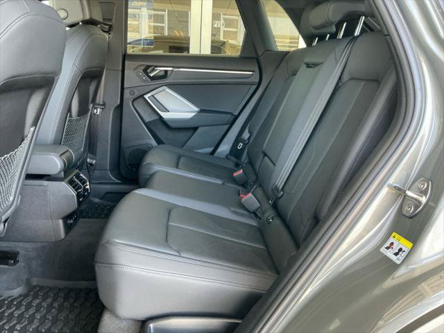 Certified 2025 Audi Q3 2.0T Premium Plus w/ Premium Plus Package AWD/4WD image 33