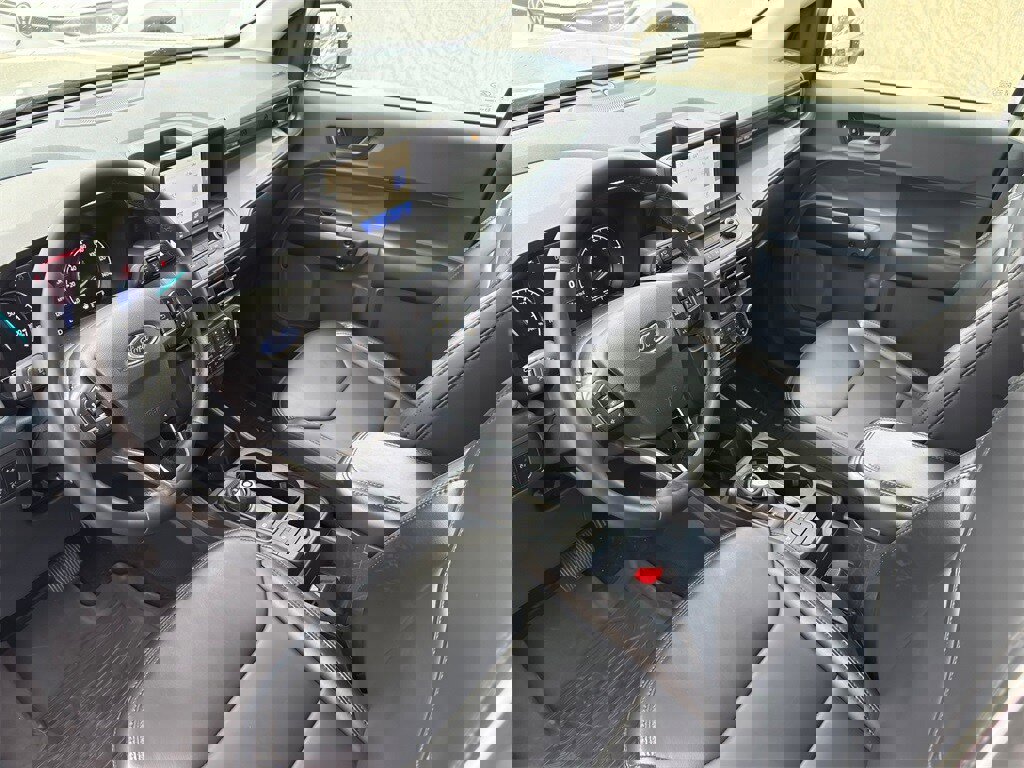 Used 2024 Ford Maverick Lariat w/ Black Appearance Package image 11