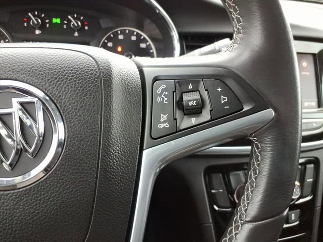 Used 2022 Buick Encore Preferred w/ Safety Package image 35