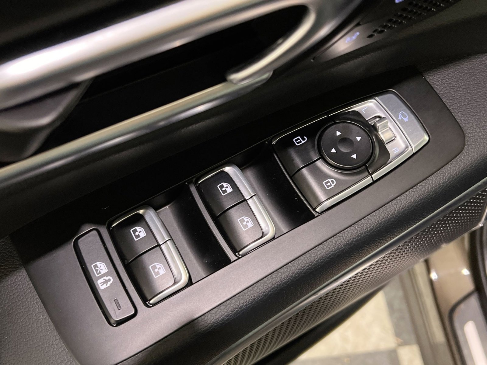 Used 2024 Kia Telluride SX Prestige image 33