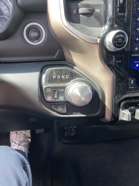 Used 2021 RAM 1500 Laramie AWD/4WD image 44