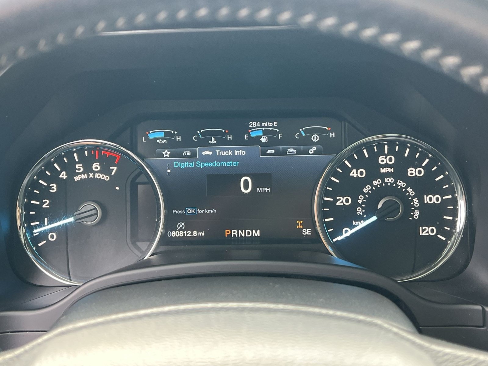Certified 2019 Ford F150 Lariat w/ Equipment Group 502A Luxury AWD/4WD image 17