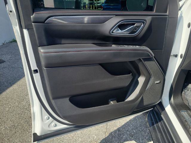 Used 2023 Chevrolet Tahoe RST w/ Luxury Package RWD image 23