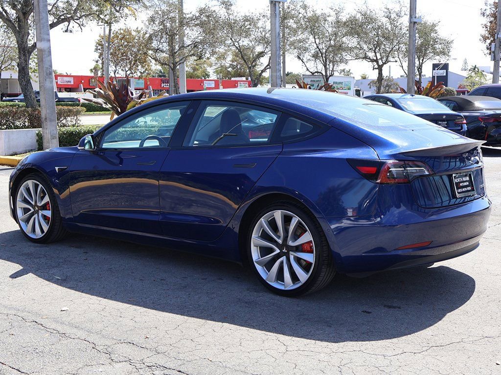 Used 2018 Tesla Model 3 Performance image 9