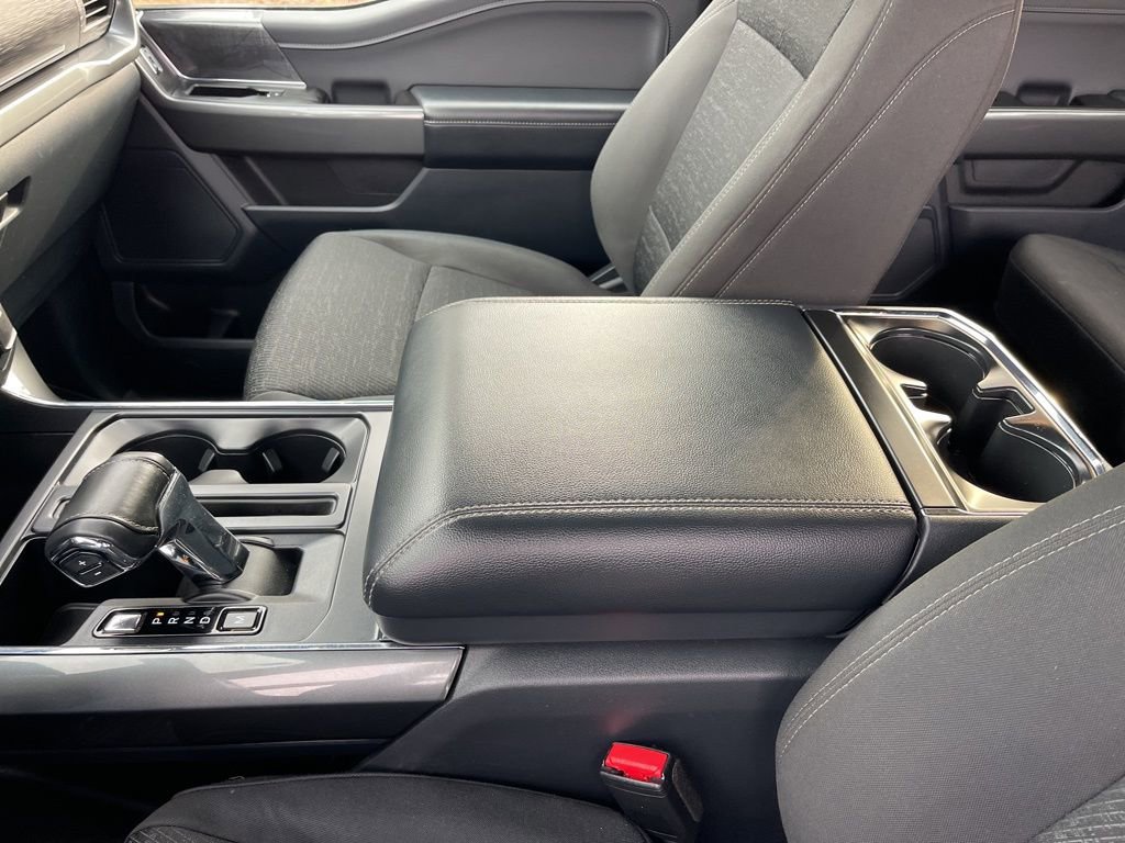 Certified 2022 Ford F150 XLT w/ Equipment Group 302A High image 15