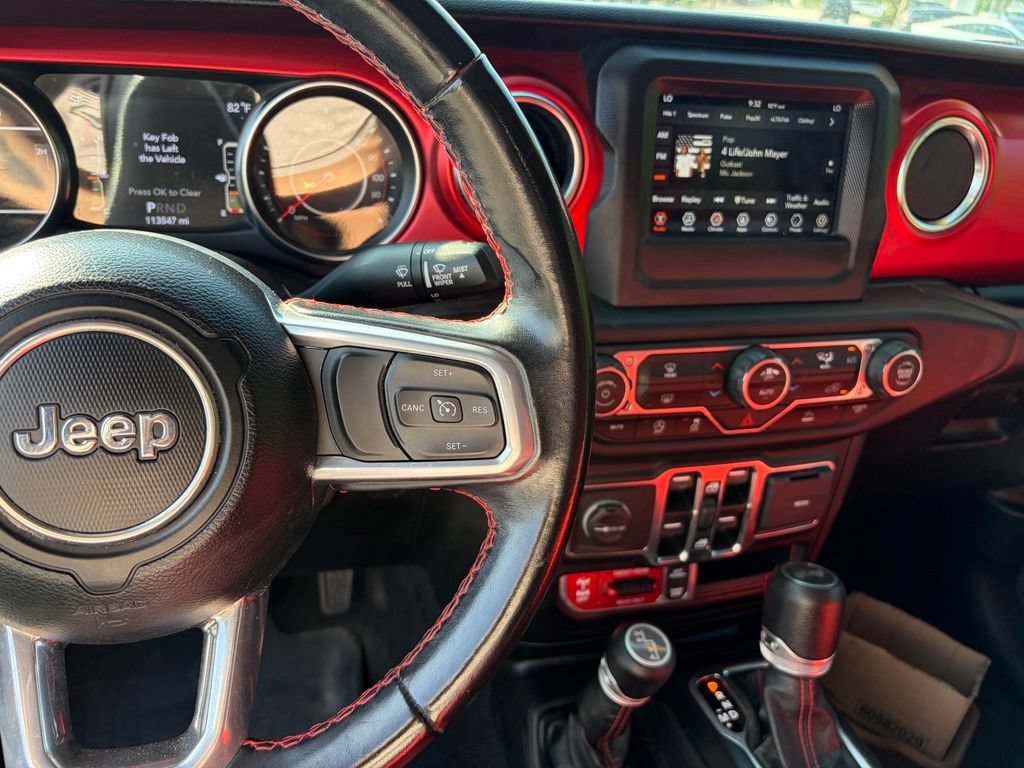 Used 2021 Jeep Wrangler Unlimited Rubicon AWD/4WD image 16