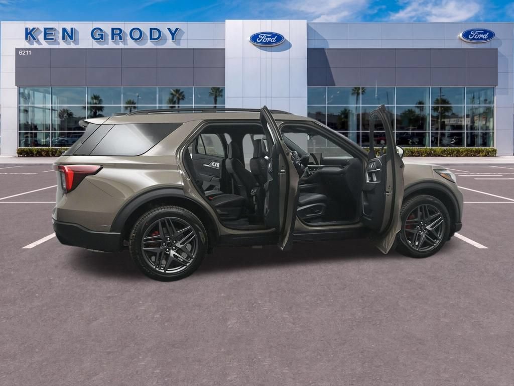 New 2026 Ford Explorer ST w/ Sun And Sound Package AWD/4WD image 1