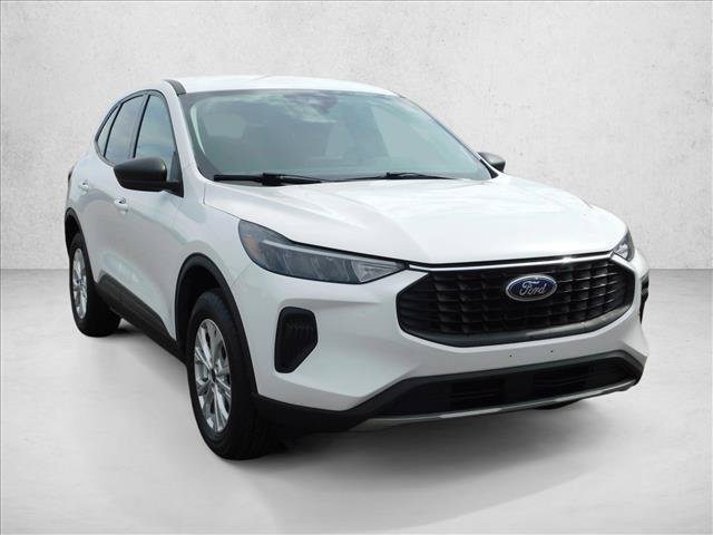 Used 2025 Ford Escape Active AWD/4WD image 5