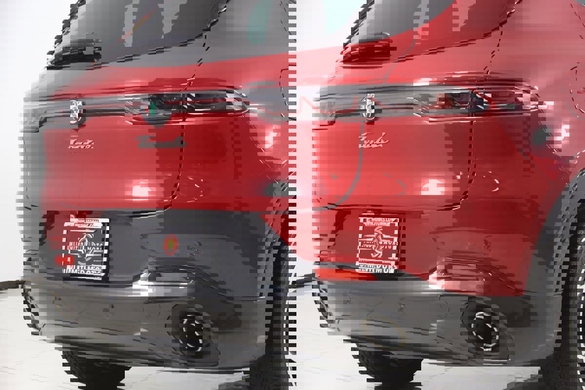 Used 2024 Alfa Romeo Tonale Veloce image 51