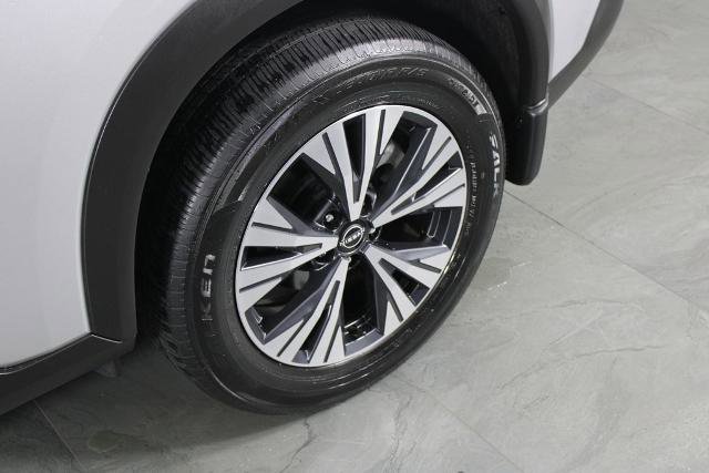 Certified 2023 Nissan Rogue SV w/ SV Premium B Package FWD image 13