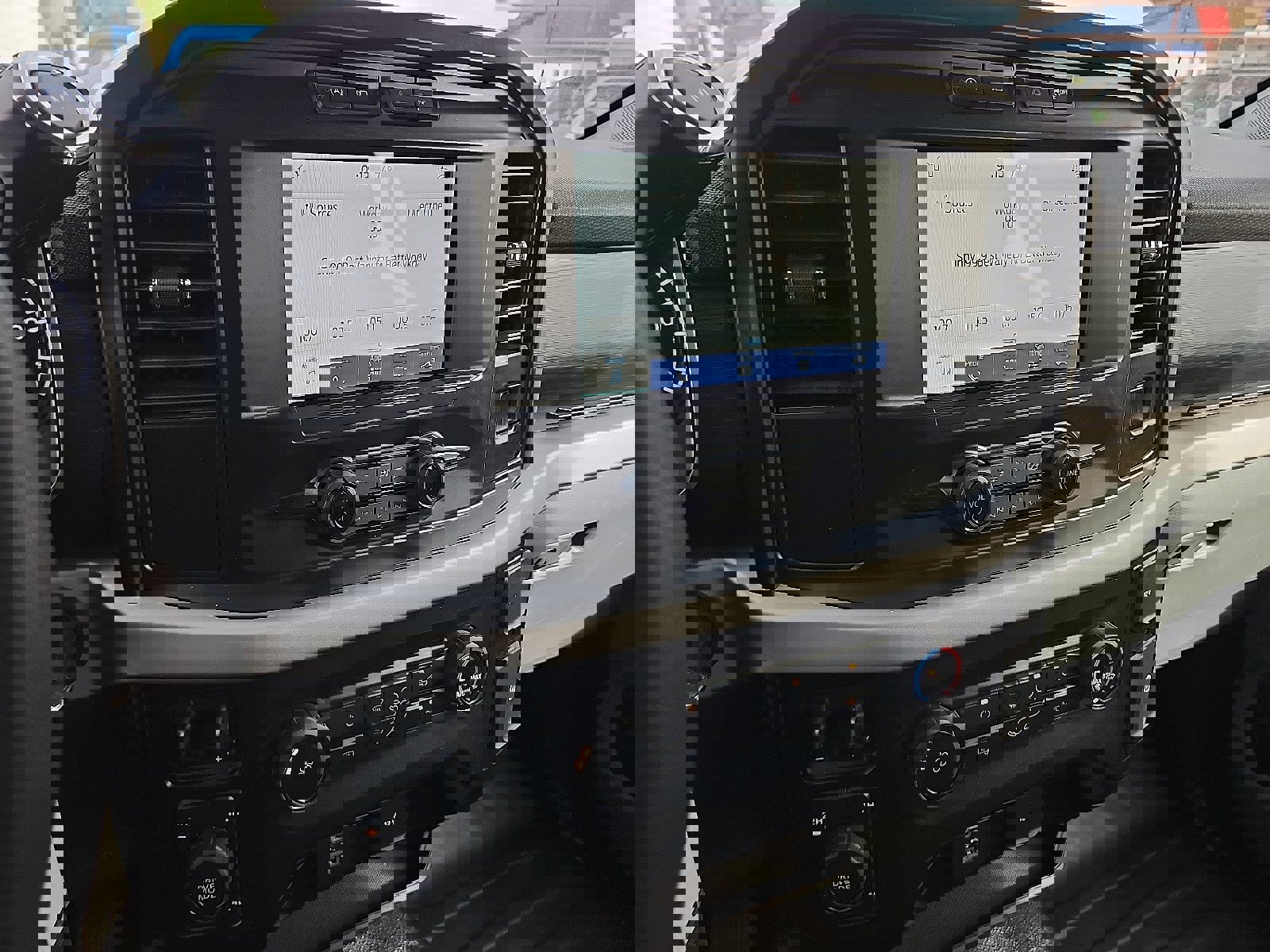 Used 2021 Ford F150 XL w/ Trailer Tow Package image 10