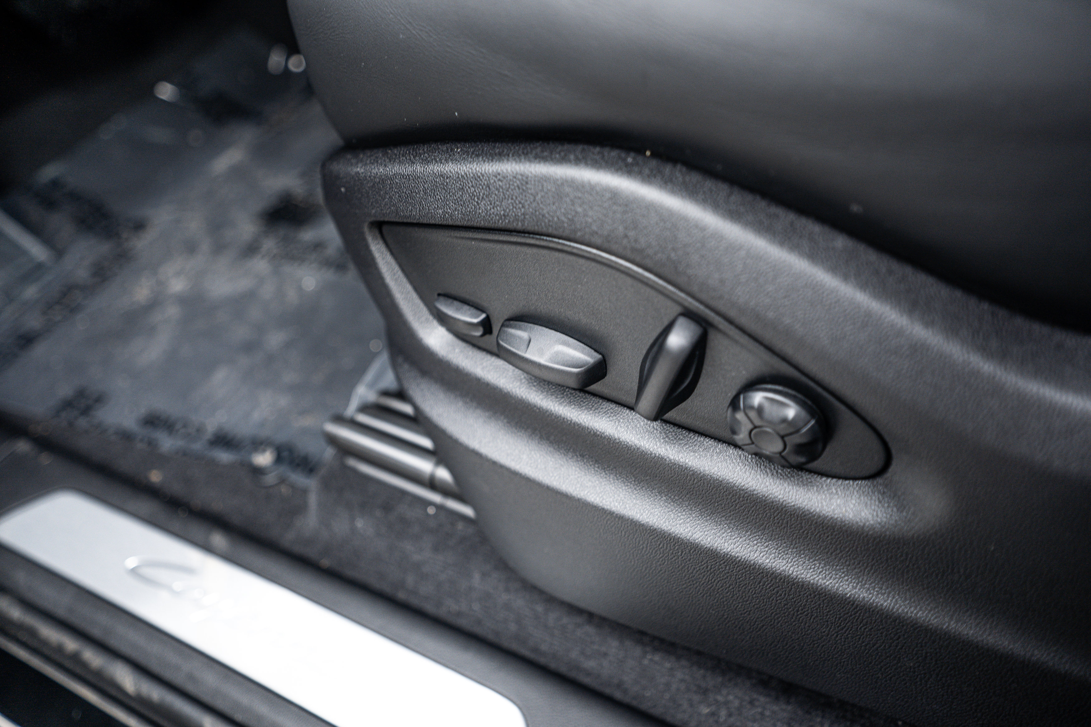 Certified 2026 Porsche Cayenne Coupe AWD/4WD image 20