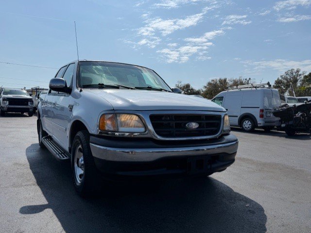Used 2001 Ford F150 XLT image 3