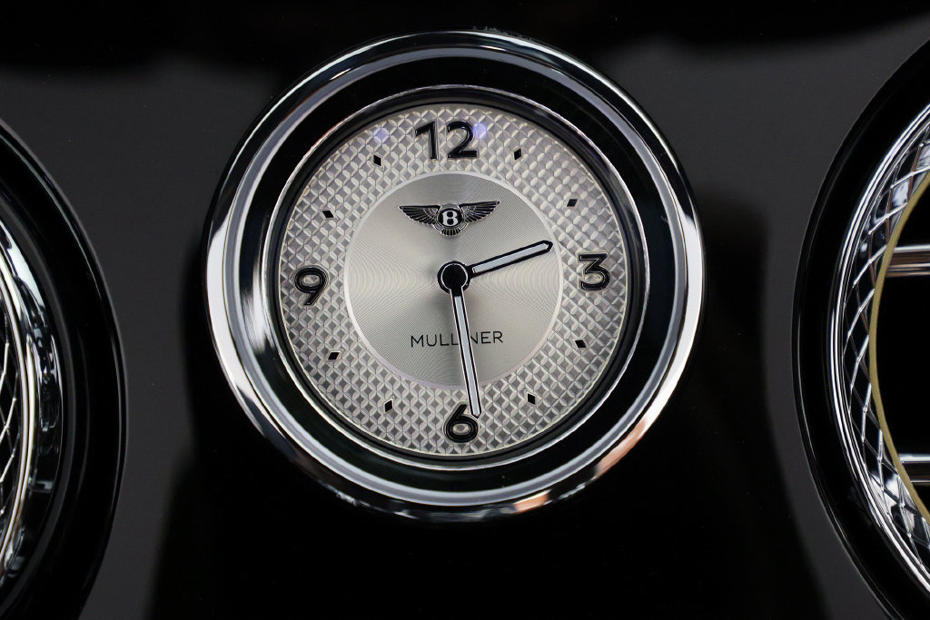 Used 2024 Bentley Continental GT Mulliner AWD/4WD image 31