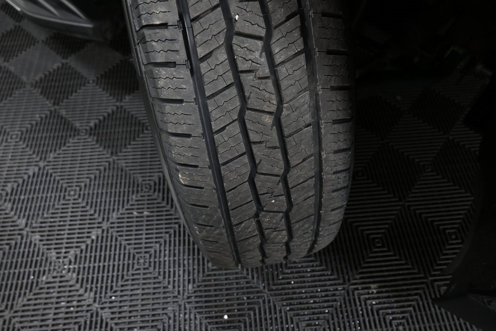 Used 2023 Chevrolet Tahoe LT image 23