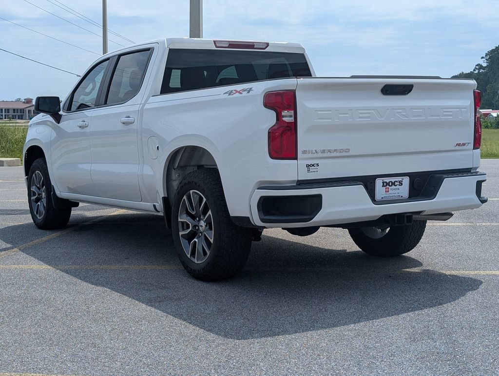 Used 2025 Chevrolet Silverado 1500 RST AWD/4WD image 3