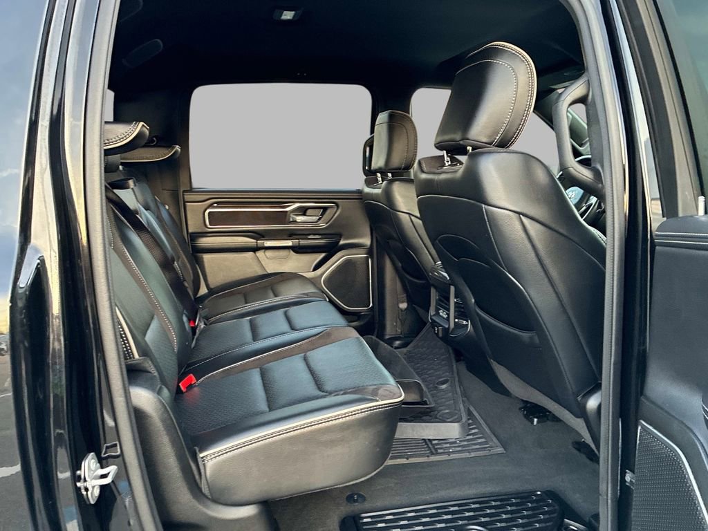 Used 2022 RAM 1500 Laramie w/ Sport Appearance Package image 10