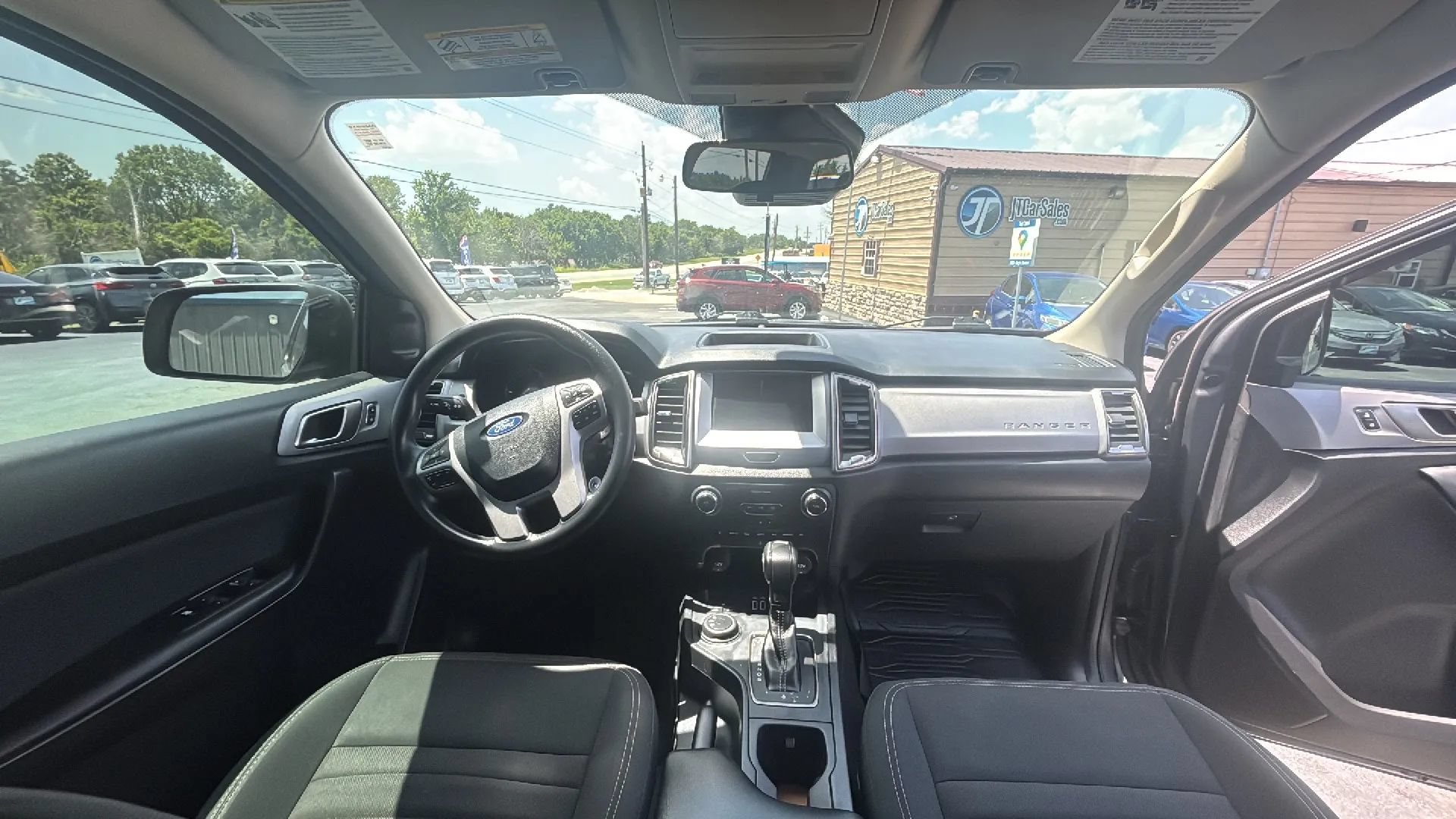 Used 2023 Ford Ranger XLT w/ Trailer Tow Package AWD/4WD image 18