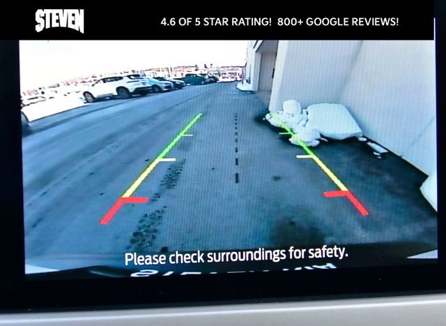 Used 2022 Ford Escape SE image 19