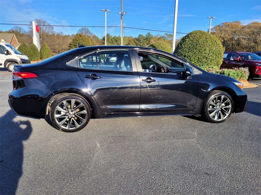 Certified 2025 Toyota Corolla SE image 11