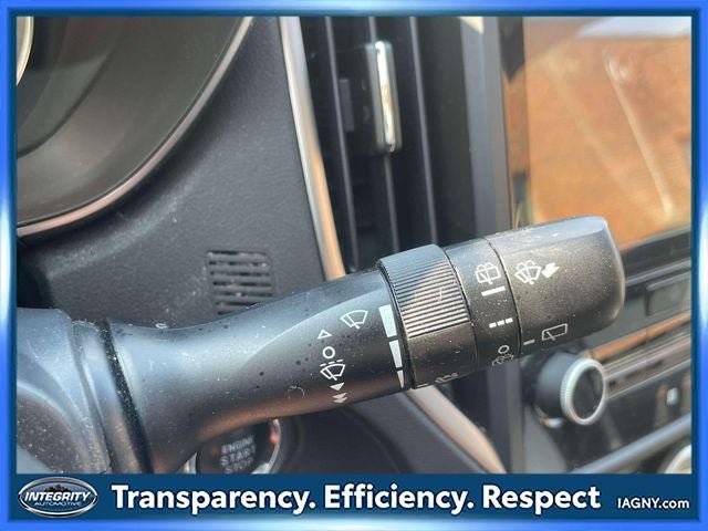 Used 2019 Subaru Crosstrek 2.0i Limited w/ Moonroof Package w/Navigation AWD/4WD image 25