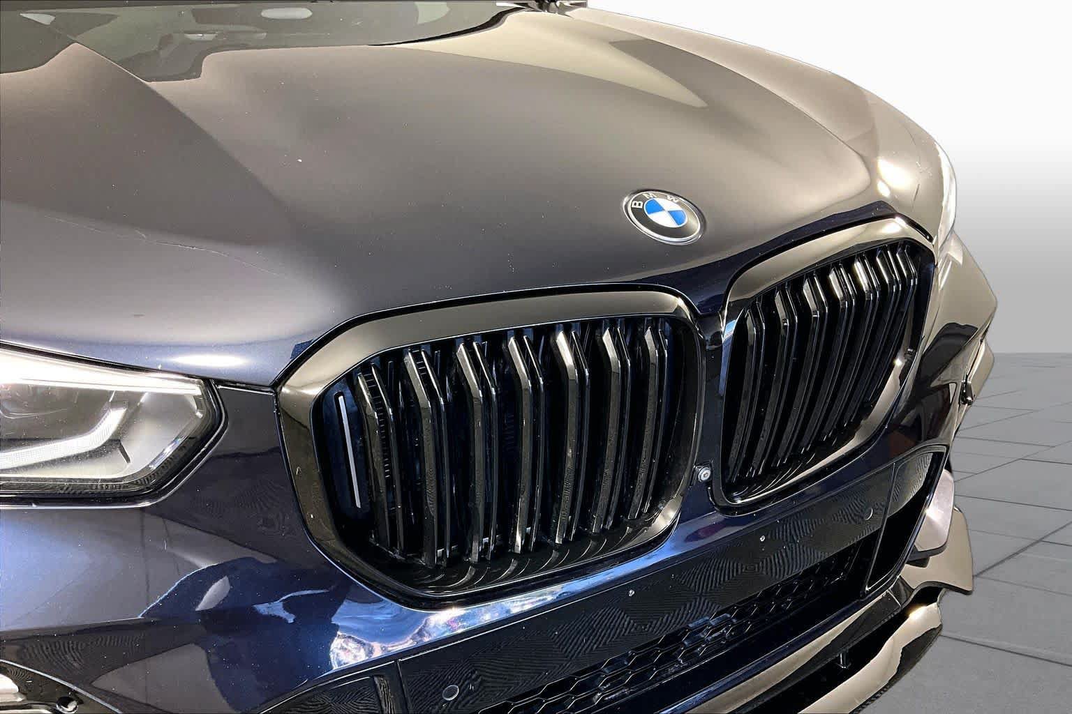 Used 2020 BMW X5 M50i w/ Premium Package AWD/4WD image 28