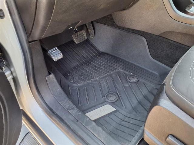 Used 2018 GMC Canyon SLE image 48