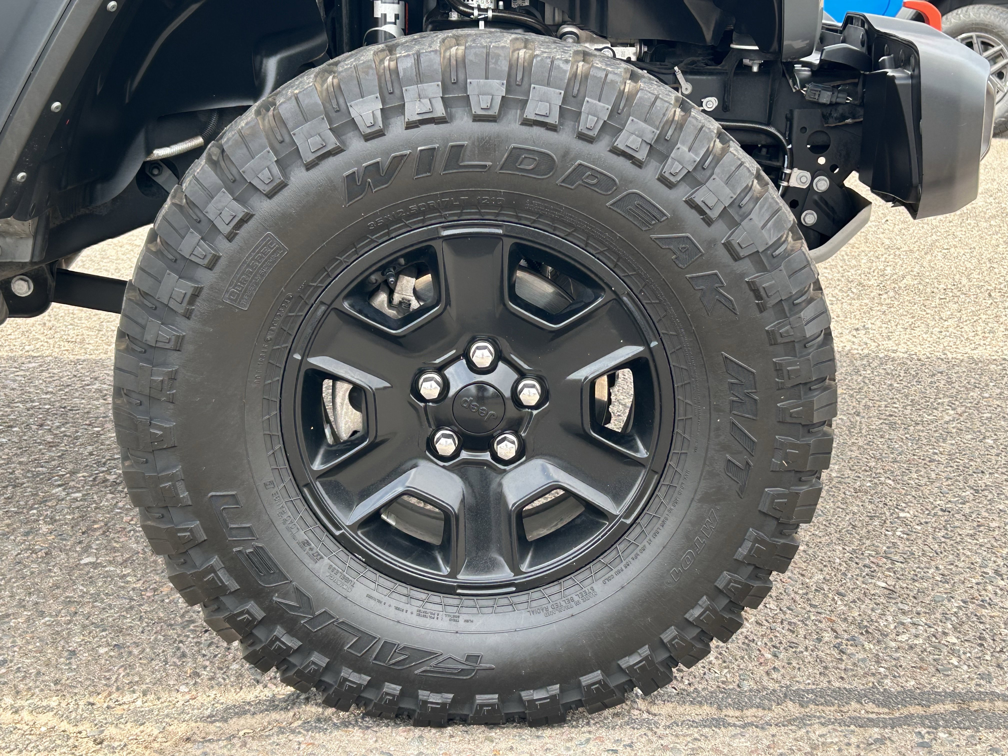 Certified 2021 Jeep Gladiator Mojave AWD/4WD image 8