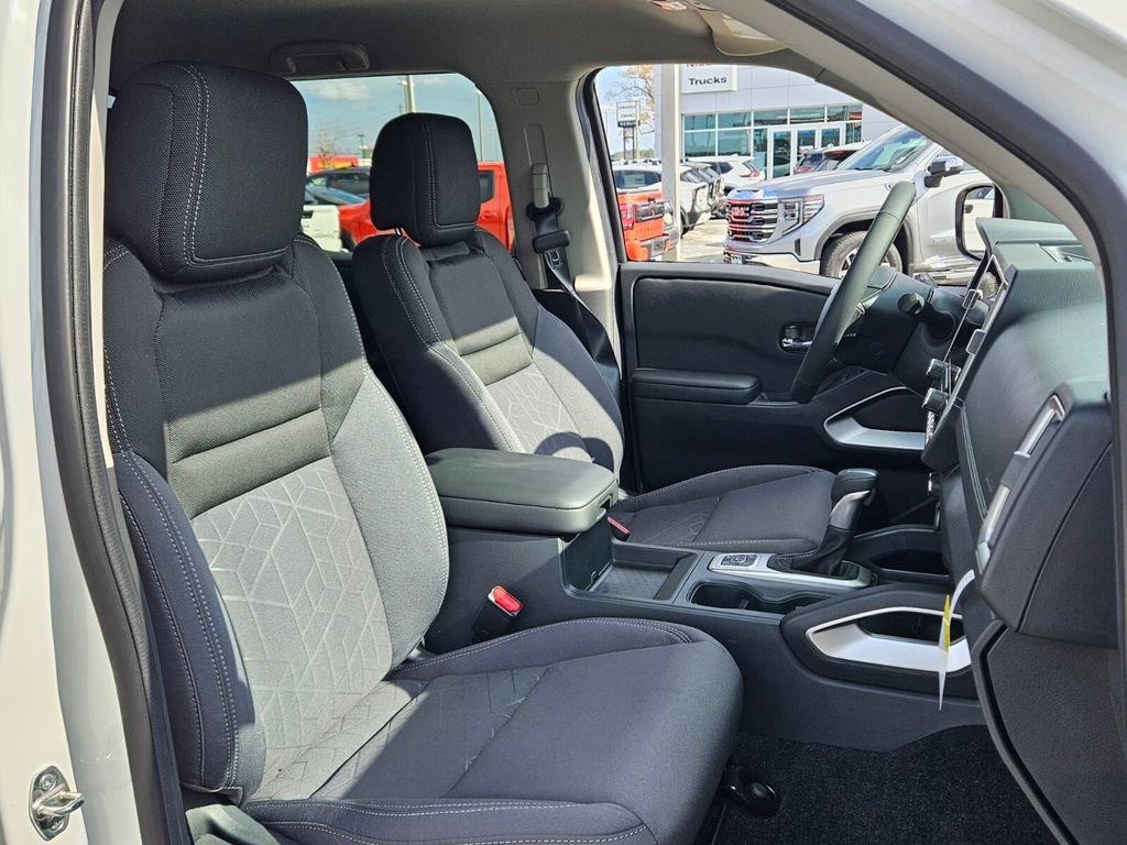 New 2026 Nissan Frontier SV w/ SV Convenience Package image 14