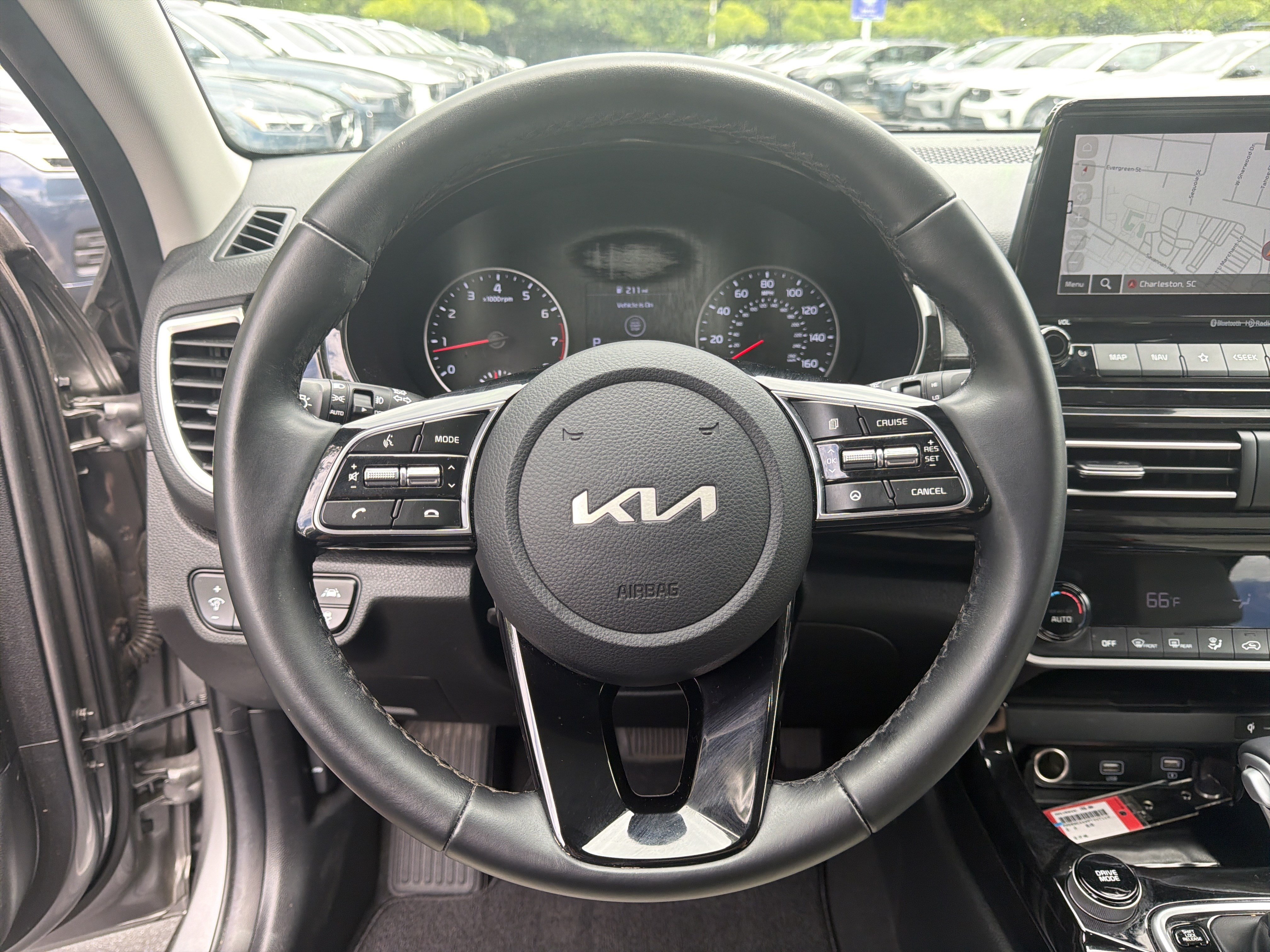 Used 2023 Kia Seltos EX AWD/4WD image 17