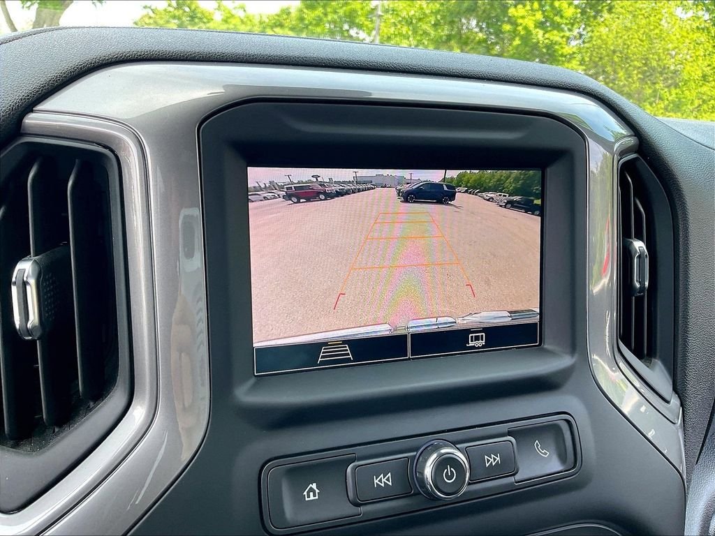 Used 2022 GMC Sierra 1500 Pro w/ Pro Value Package AWD/4WD image 18