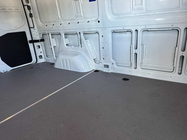 New 2026 Mercedes-Benz Sprinter 2500 image 12