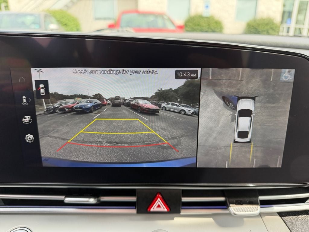 Used 2024 Hyundai Elantra Limited FWD image 22