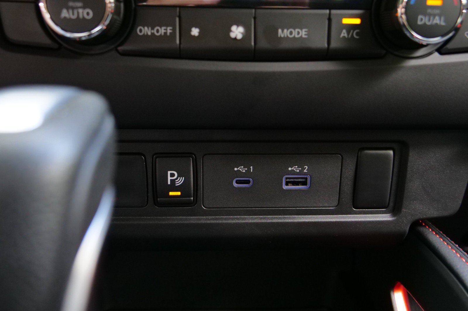 Used 2025 Nissan Frontier Pro-X RWD image 19