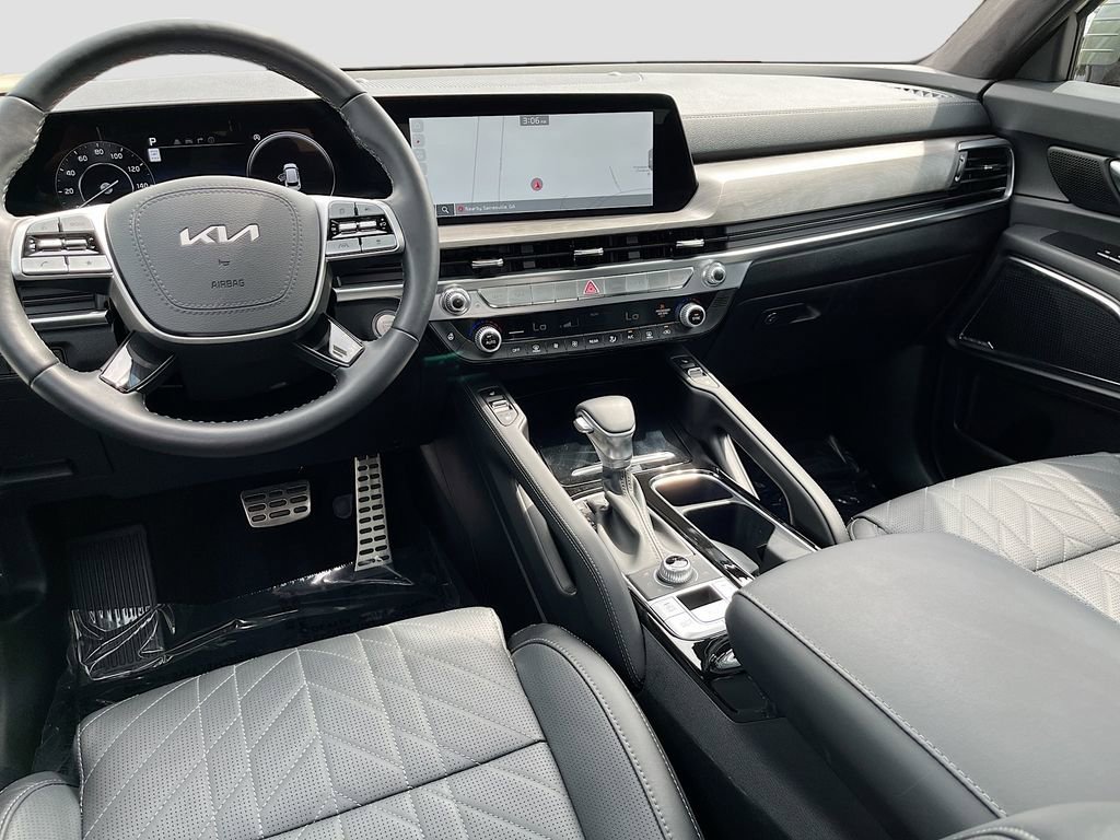 Certified 2025 Kia Telluride SX Prestige X-Line image 31