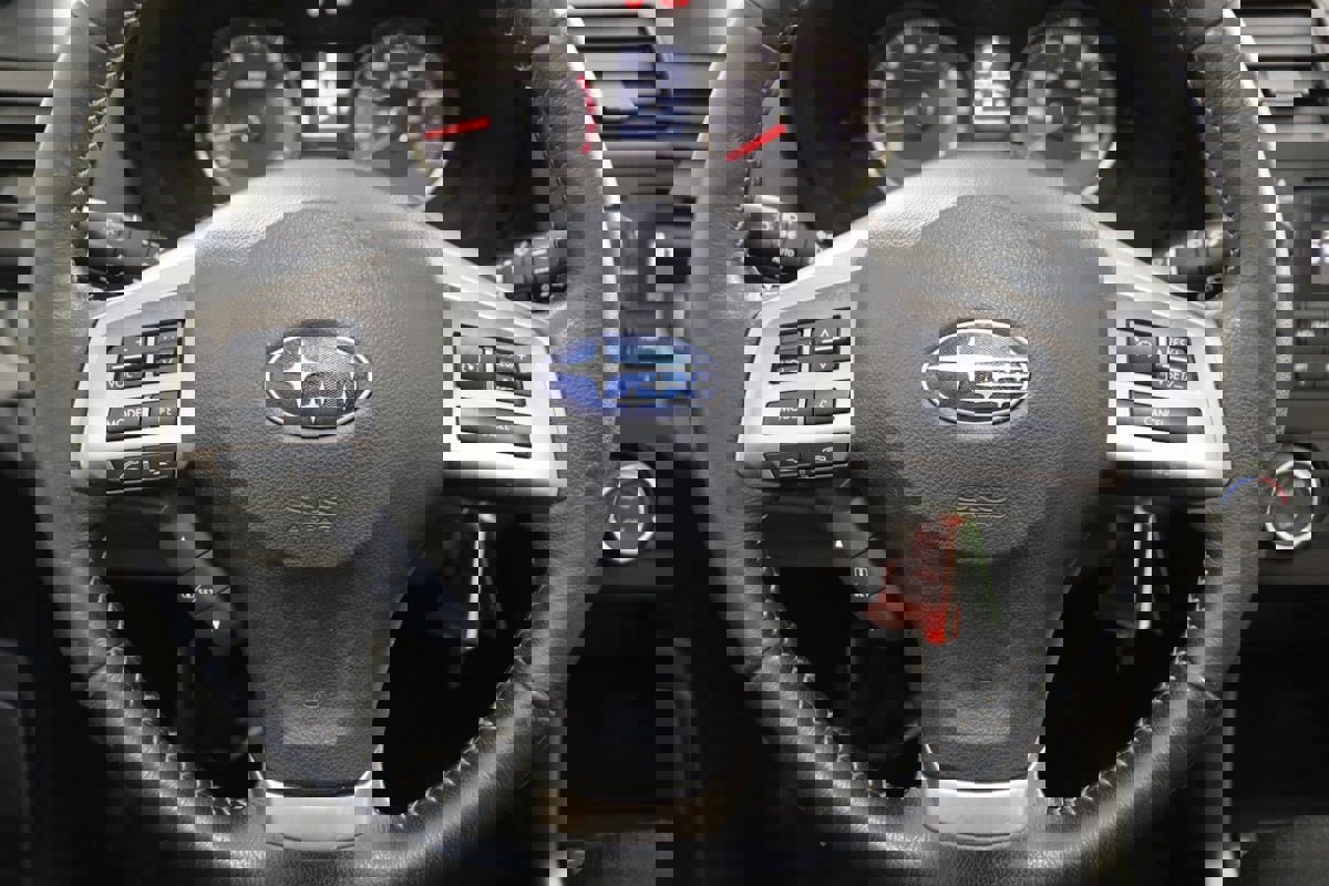 Used 2014 Subaru Forester 2.5i Limited image 30