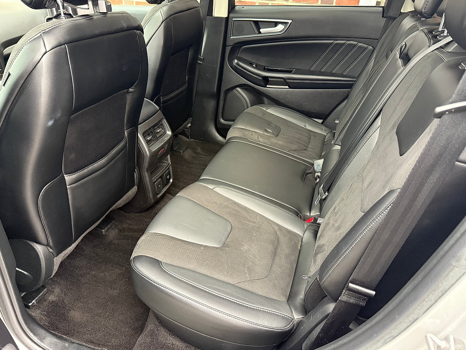 Used 2018 Ford Edge Sport w/ Equipment Group 401A AWD/4WD image 36