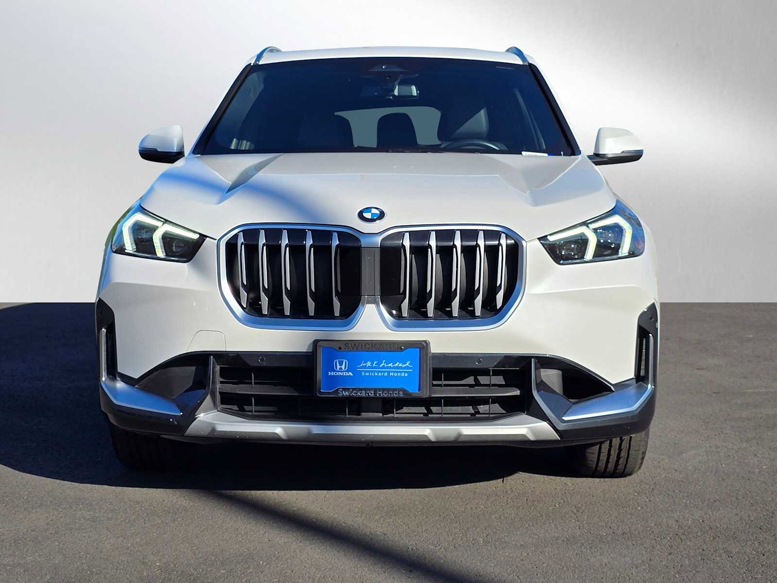 Used 2025 BMW X1 xDrive28i image 8