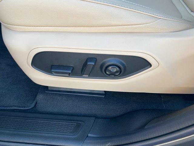 New 2025 Jeep Grand Cherokee L Limited image 12