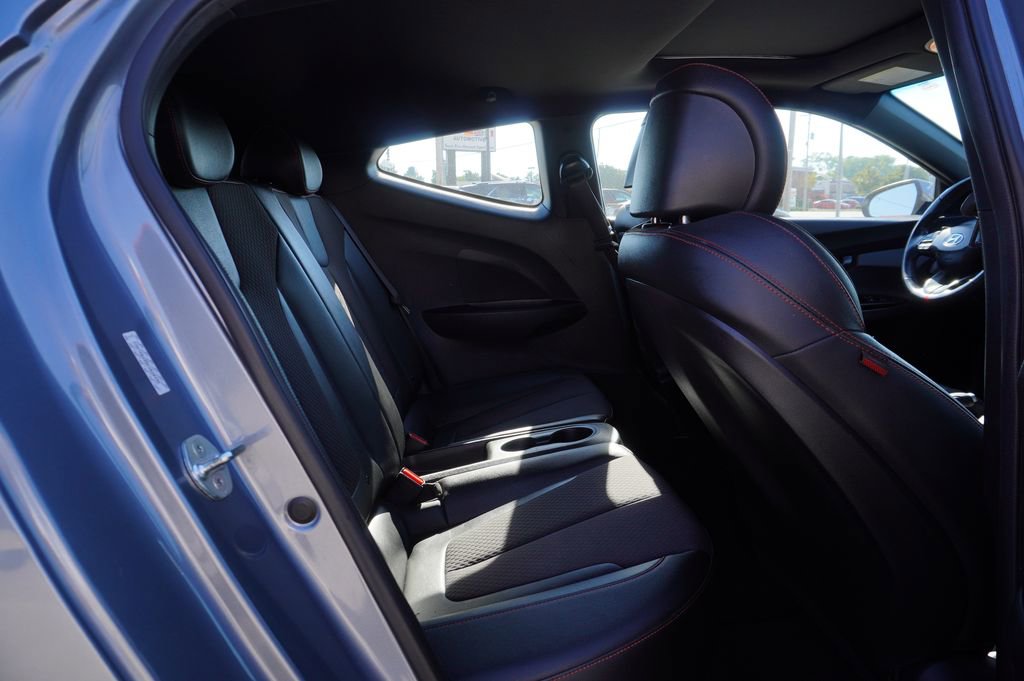 Used 2019 Hyundai Veloster Turbo image 29