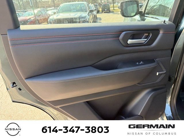 New 2026 Nissan Armada PRO-4X w/ Captain's Chari Seat Package AWD/4WD image 18