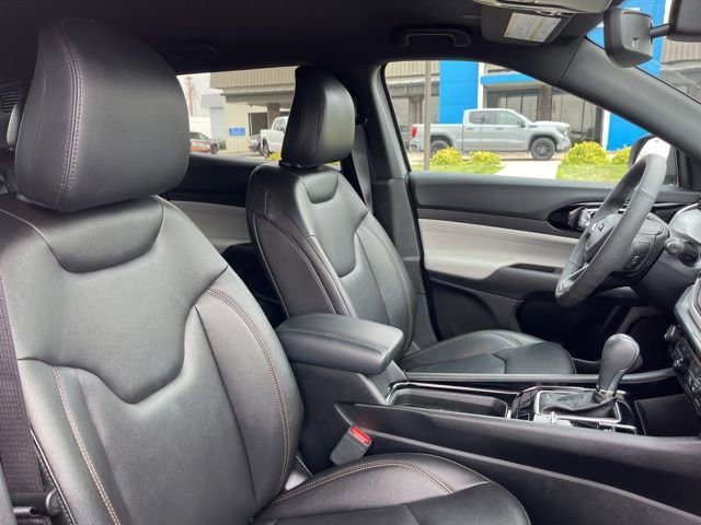 Used 2024 Jeep Compass Limited image 22