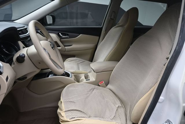 Used 2015 Nissan Rogue SV w/ SV Premium Package FWD image 39
