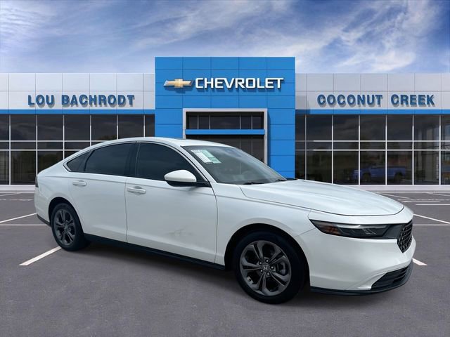 Used 2023 Honda Accord EX image 2